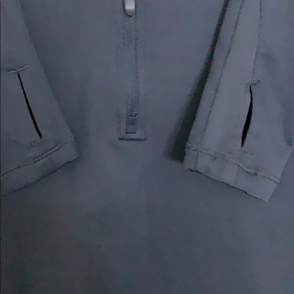 Workout Pullover - Picture 3 of 4